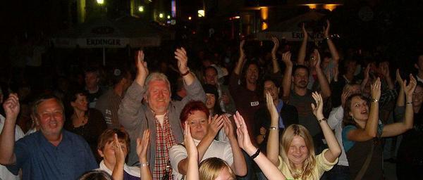 l_c84b54779ef548e79da2b87555158949.jpg - Hey hey hey :)