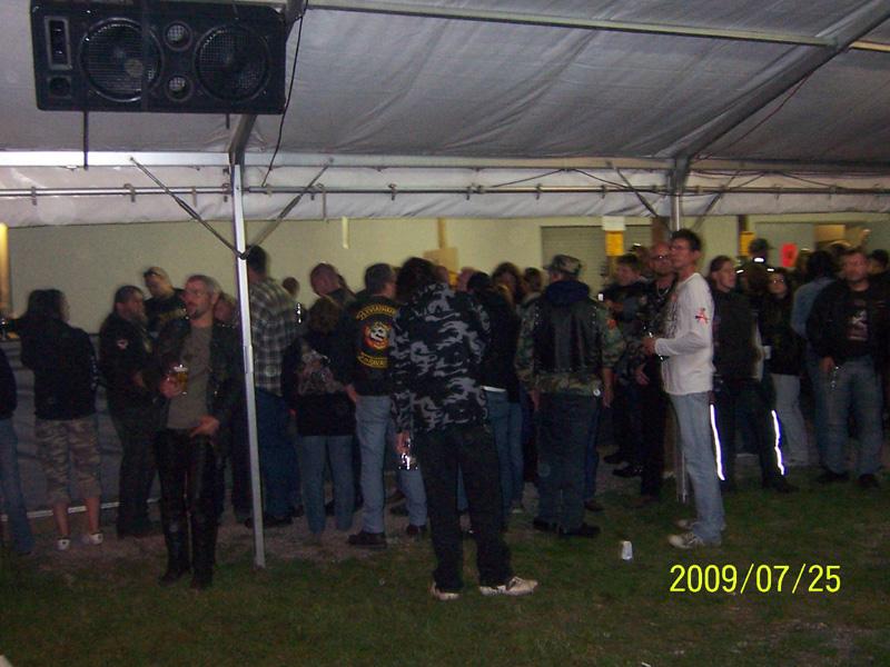 100_0611.jpg - Bar zur Pause