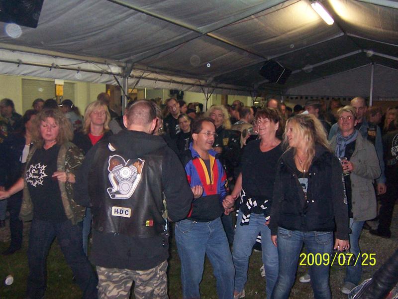 100_0625.jpg - Wo hat der nur die Jacke her?! ;)